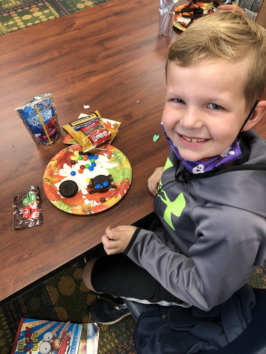 Mrs. Bush’s class enjoying their Harvest Celebration. Great spiders! Yum! Yum! We cleaned our hands very well, too! :) #WeAreLakota