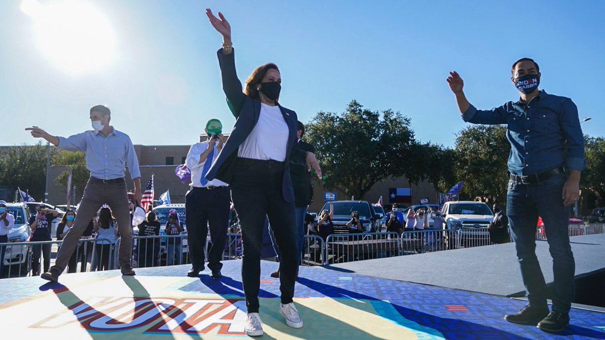 KamalaHarris's tweet image. On the trail in the Rio Grande Valley—not taking a single vote for granted. Thanks to @JulianCastro, @JoaquinCastrotx, @BetoORourke, and everyone who joined us in Texas today.