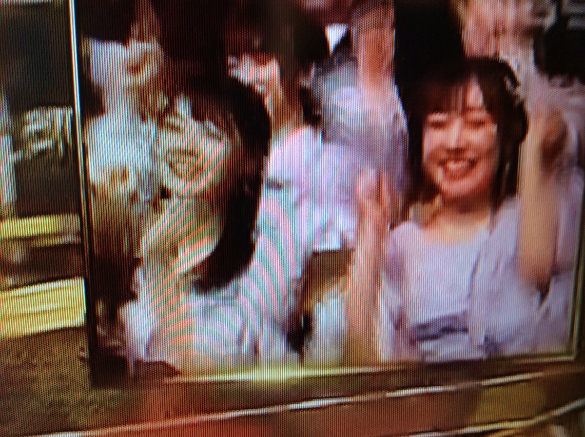 須田さんは紅白でもパプリカを踊っていたのですが Bs4kでは地上波よりもよく写っていました という訳でワイプで合体させた動画 がこちらです に続きます