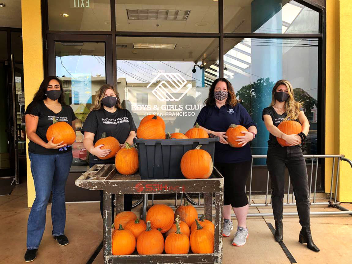 HudsonPPI's tweet photo. Our team at Rincon Center in SF wanted to make sure Halloween is special for kids @bgcsf even if it looks different this year. They purchased more than 50 pumpkins from tenant Rincon Flowers for the Boys &amp; Girls Club for a socially distanced pumpkin-carving activity. #HudsonHelps https://t.co/7bw3nLHj54