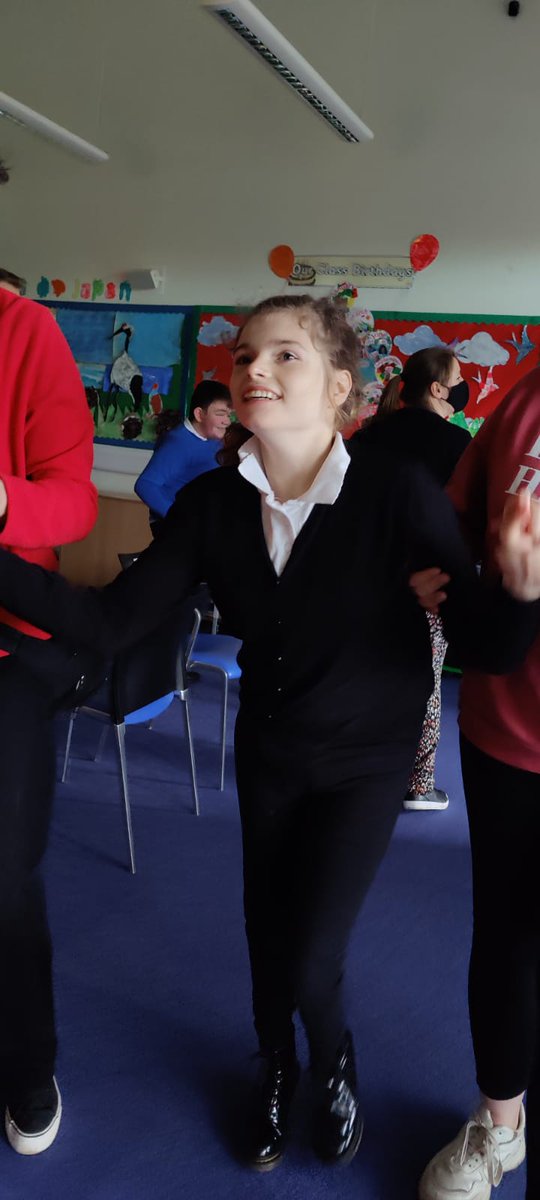 ASNRossHigh's tweet photo. Halloween celebrations in Orange class #dooking #spooking https://t.co/T2Jmq4XZNR