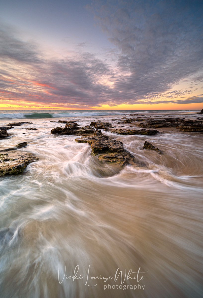 Starting a dedicated account for my photography only 📷
#vlwphotography #landscapephotography #Astrophotography #sunsetphotography #sunrisephotography https://t.co/sCLGy6khdV
