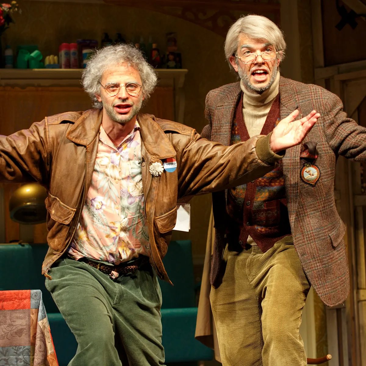allysonmedlin's tweet photo. Are u proud of us @ohhelloshow @mulaney @nickkroll https://t.co/ecDpNgUr2c