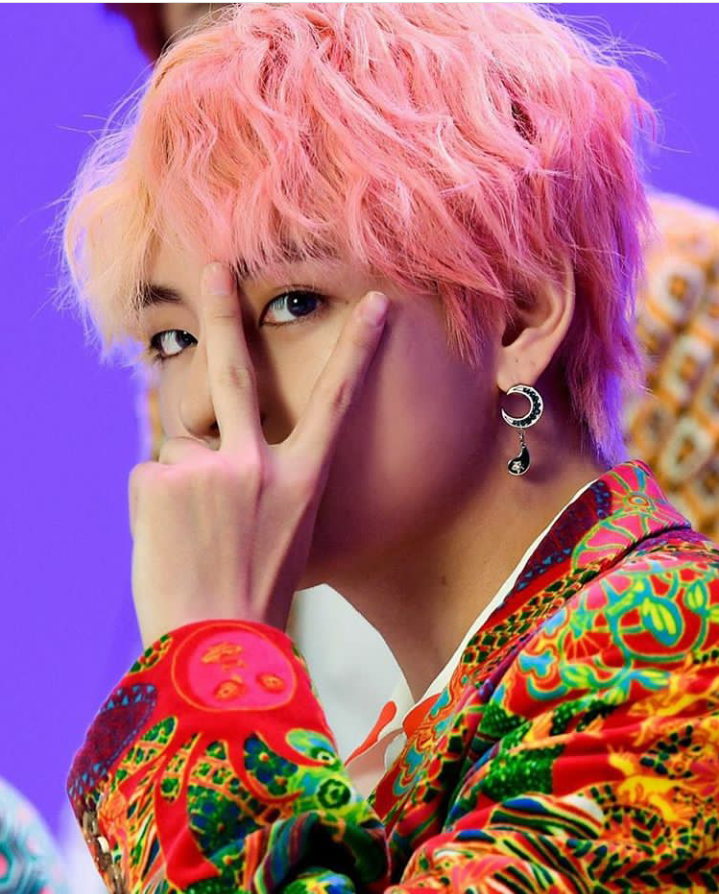 FatimaCurayZ's tweet photo. #EKP_albumoftheyear_bts
#EKP_artistoftheyear_bts
#EKP_songoftheyear_bts
#EKP_bestproducer_SUGA https://t.co/L5Po1s8TD5
