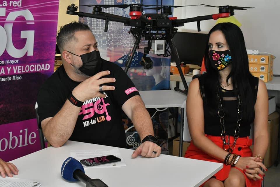 GlorimarRipoll's tweet image. Acompañando a @engine4cws en la conferencia de prensa anunciando la inauguración del #IoTLAB y 5G NB-IOT Innovation LAB en Bayamón. @amigosdebayamon @ramonluisrivera @Sec_Laboy_DDEC @pritsgov