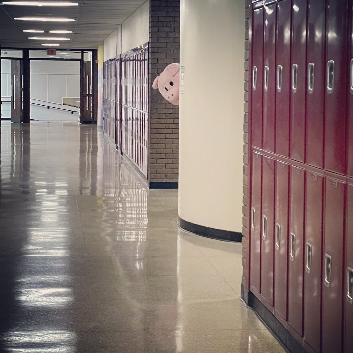 mathismythANG's tweet image. 🔎 I spy Assistant Principal Mr. Solomon!