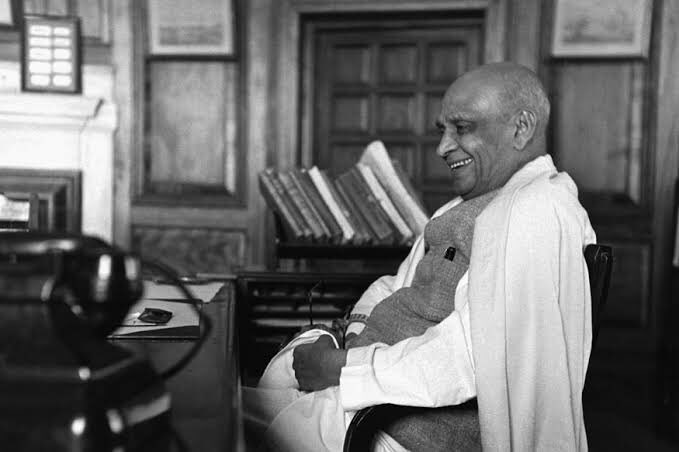 harsh2151998's tweet photo. The man who united the country at the most critical juncture in our history. Tributes to the Iron Man of India #SardarVallabhbhaiPatel! https://t.co/h8yD6nmtZE
