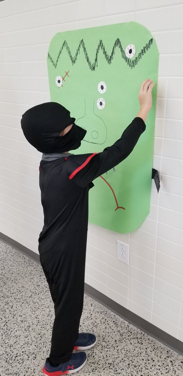Cindy2Austin's tweet photo. WITCHES Brew toss and Pin the Eye on the Monster!
#RoughHollowElementary
@frankhousera1 https://t.co/Bl9mq9ahv9