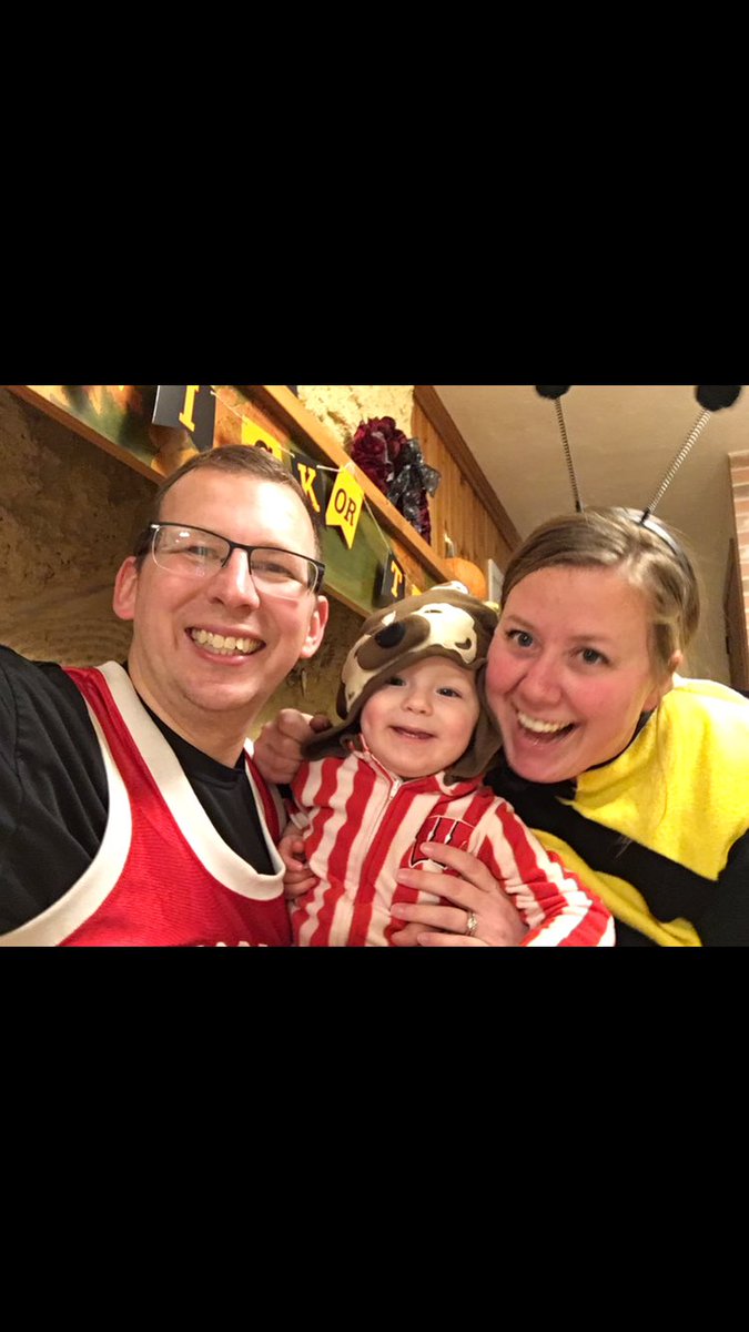 nyesha44's tweet photo. If you want to “bee”🐝 a #badger then come along with me...#sweetbabyjamila #halloweeneve #KohlsU @kohls https://t.co/DD5FcJ72x0