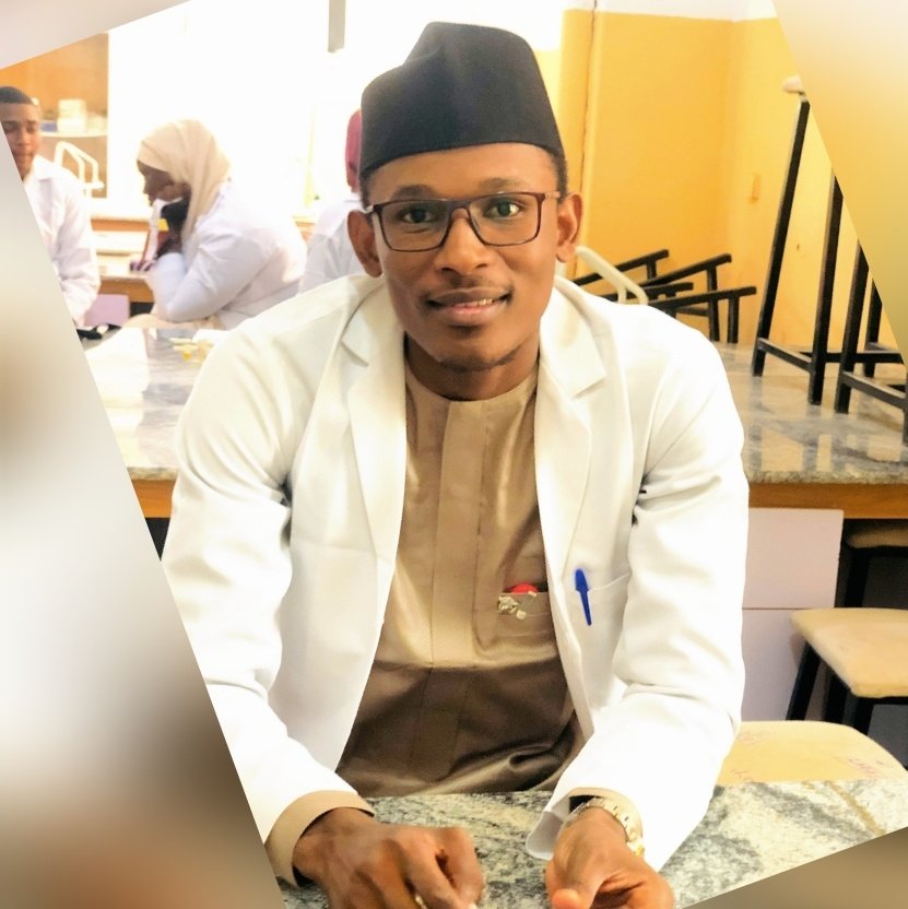 MRuwanDoruwa's tweet photo. #NewProfilePic
Everything is theoretically impossible, until it's done.
⚕️
#ScientistInTheMaking
#SuccessAllTheWay
#Inshaa_Allah
Proud Of My President @PresidentMaaun @MaaunMaradi @CampusMaaun https://t.co/8ofZJm4bs7