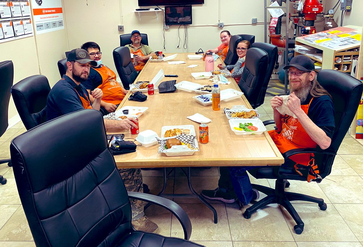 tutor_jed's tweet photo. Celebrating this incredible inventory prep crew this fine Friday/Saturday. They’ve worked their tails off and deserve a nice dinner! I can’t thank them enough for their hard work, and continued focus on accuracy for this important event! #unstoppable4422 https://t.co/zP4q2vFfL5