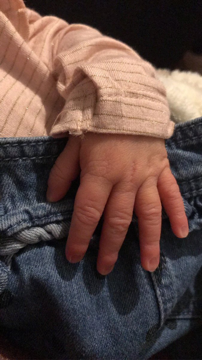 FvckitsKixra's tweet photo. A note to my daughter: You’re the blessing i’ve been waiting for 🥰 Thank you for being that missing puzzle piece in our lives 💕 You and your brother mean so much to me. Much more than you think. I love you both dearly 🥰 https://t.co/sB9vkgDE7f