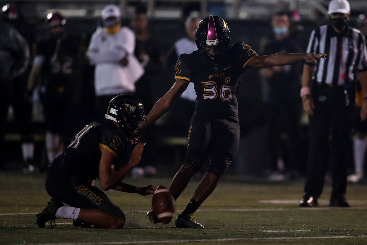SSHighSchools's tweet photo. Special teams and defense lead American Heritage to win over Cardinal Gibbons https://t.co/2LrjcOxiEL https://t.co/uFDMmq7fGy