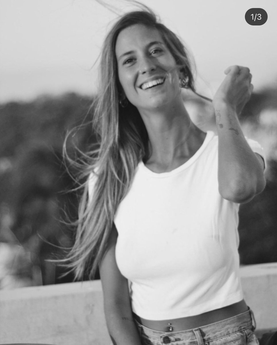 POR FAVOR DIFUNDIR!! 
Necesitamos un avión sanitario para trasladar a agus desde oregon EEUU a argentina. Se cayó de un puente y tuvo una lesión en la medula espinal, por ende quedo con una cuadriplejia.
También formó una úlcera en el hueso sacro, necesita ser repatriada URGENTE.