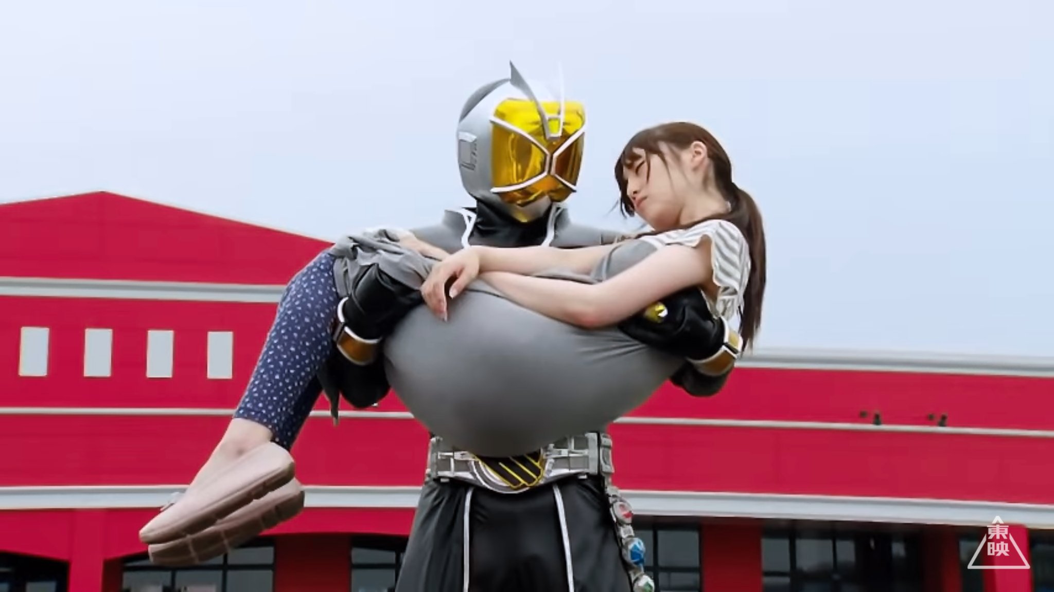 【たなな様ご検討中】ピンクオパール ロングイ × ベビー象ライダー⭐︎ 大森靖子さんのライブお衣装を、デザイン制作させていただきまし