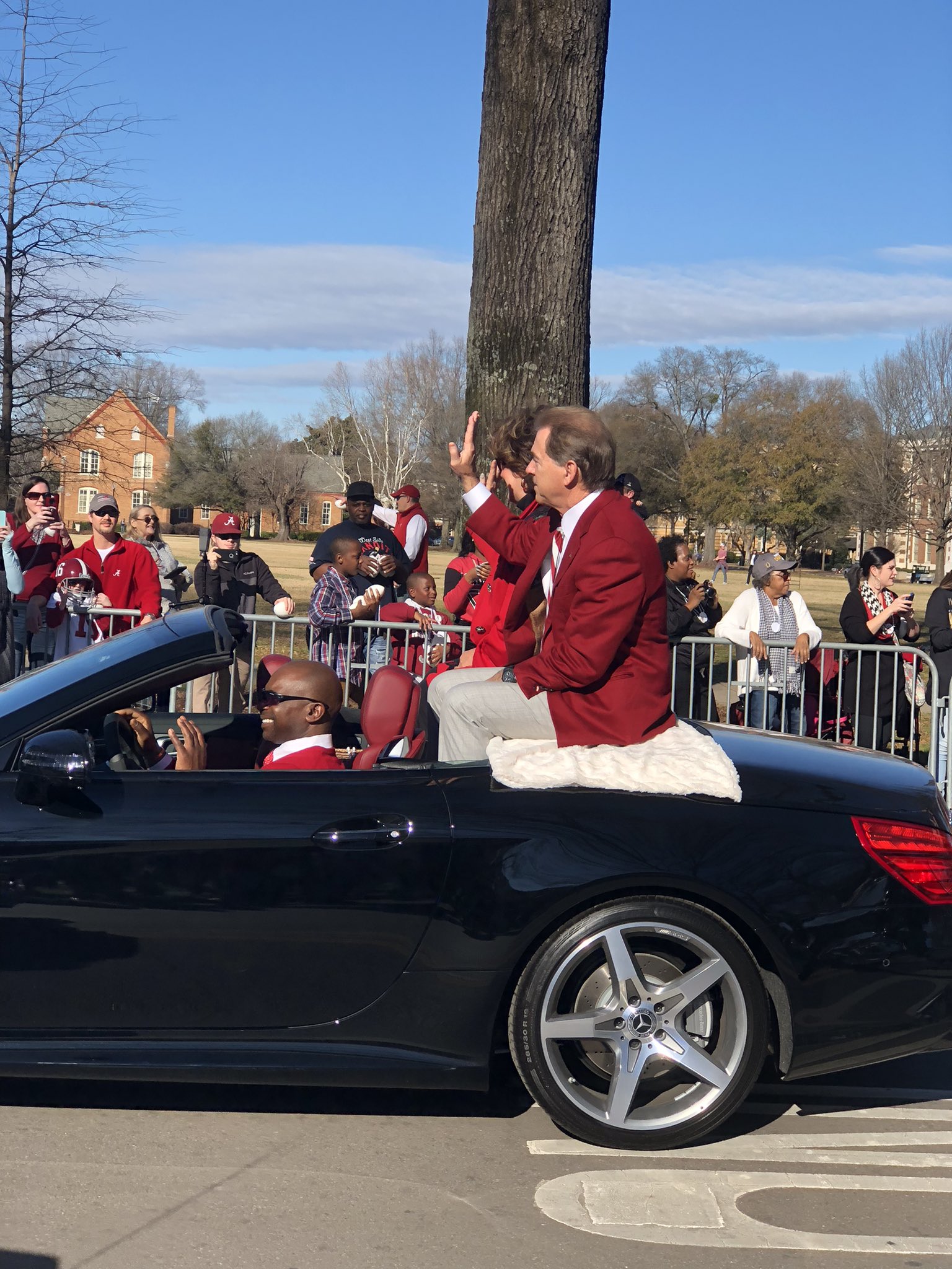 Happy birthday to the goat Nick Saban!!         