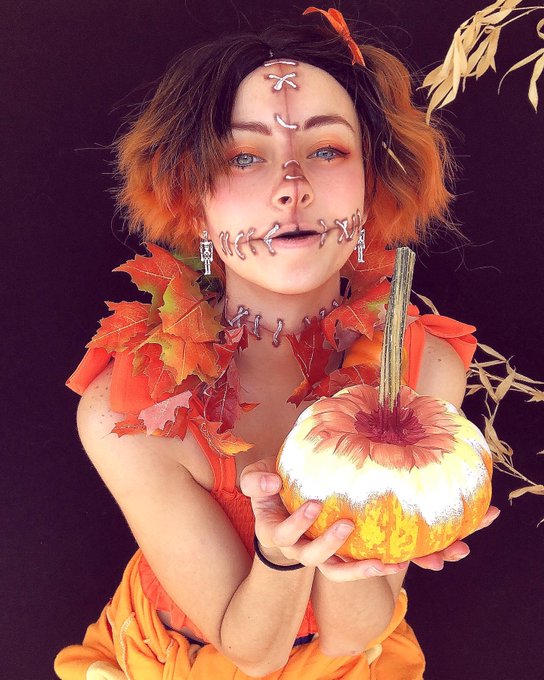 Happy Halloween! https://t.co/oKxVw5h6cz<a href="/tag/cosplay"class="tags"><span>#cosplay</span></a><a href="/tag/zelda"class="tags"><span>#zelda</span></a>