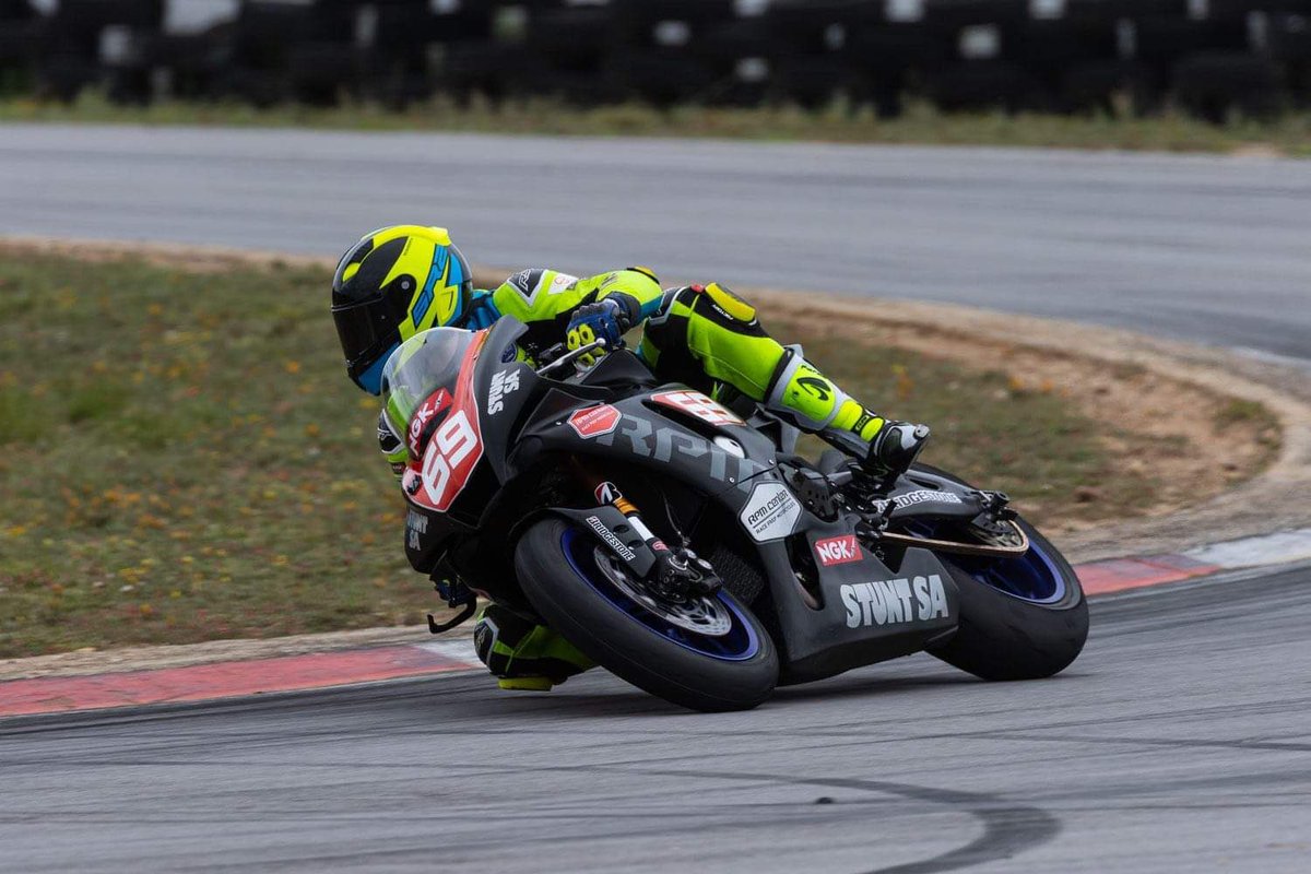 David Mcfadden tweet media