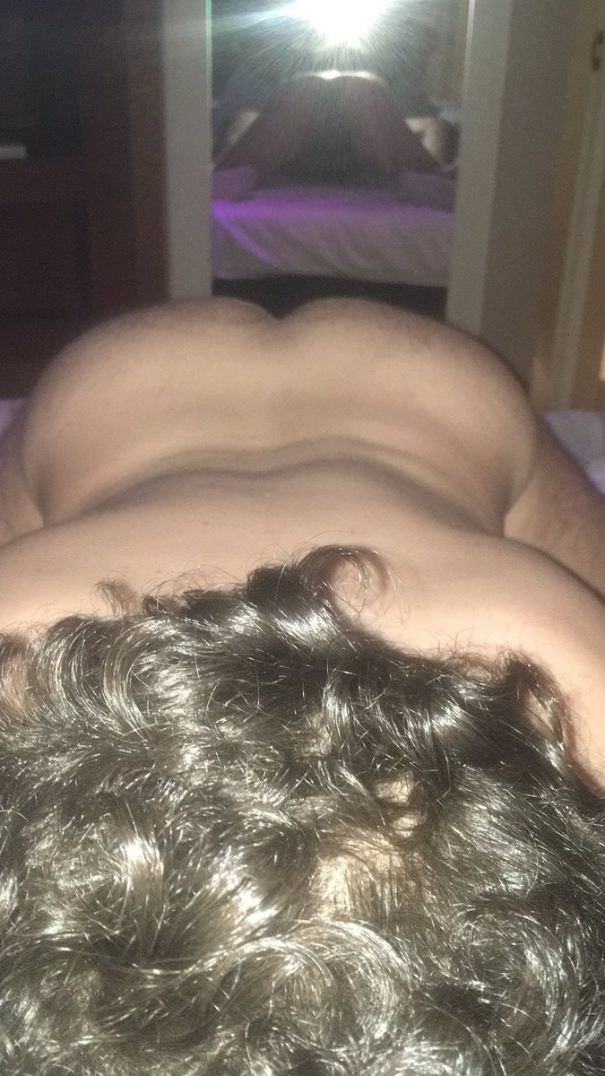 GaycoupleO's tweet photo. Acá dándole poronga a @Bilgay11 #gaypuebla #gaywhatsapp #GayGroup #GayOrgy https://t.co/7jhs2NHibo
