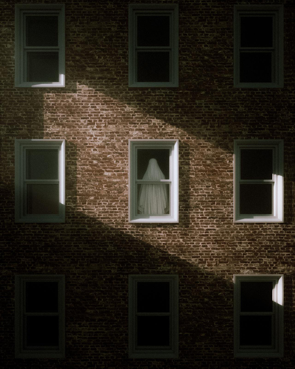 Staring Right at You - Dhruvil Bhayani
Full Credit List — darkbeautymag.com/2020/10/starin…