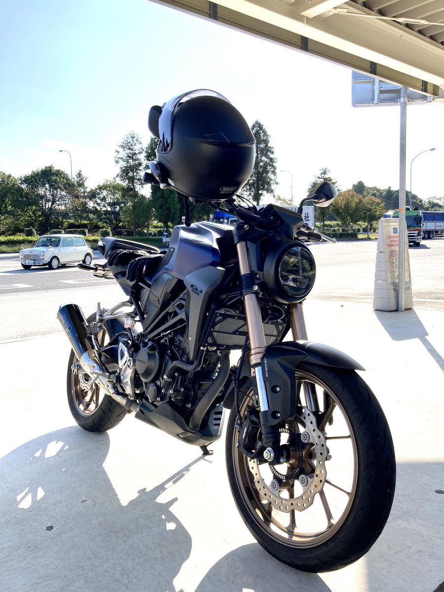 Ryo371088's tweet photo. 福島に車で帰省する予定でしたが、どうしても早く爺婆に会いたい息子が『パパは用事終えたらバイクで来て』と言い残し親父を置いて去って行きました。。。急遽後追いツー��ングです。 https://t.co/BiqIPeIORh