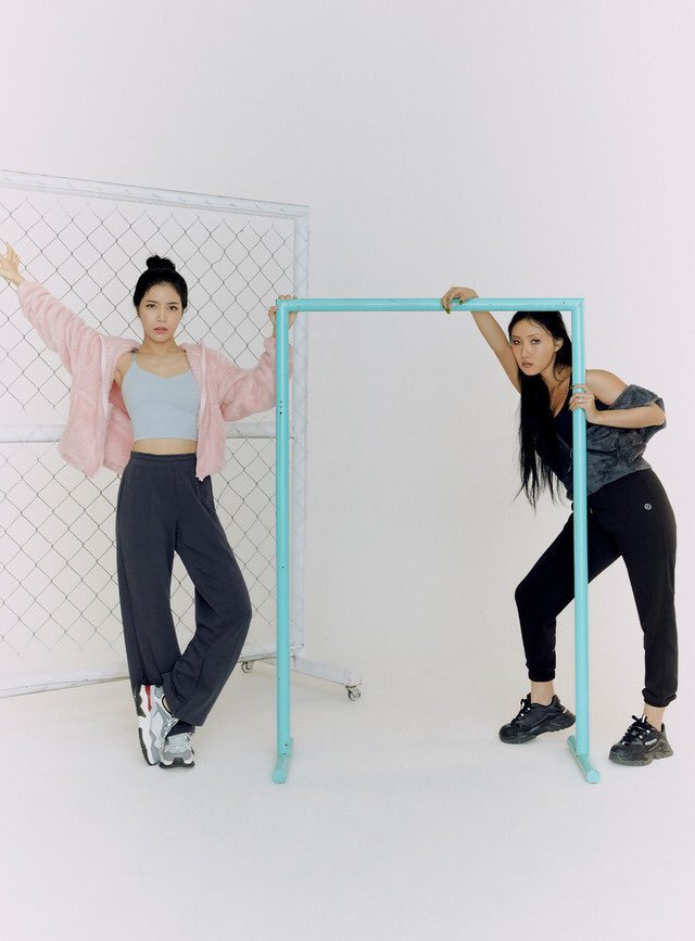 [Photo Thread]Mamamoo X Andar F/W Collection  #MAMAMOO  #마마무  #SOLAR  #솔라  #MOONBYUL  #문별  #WHEEIN  #휘인  #HWASA  #화사  @RBW_MAMAMOO