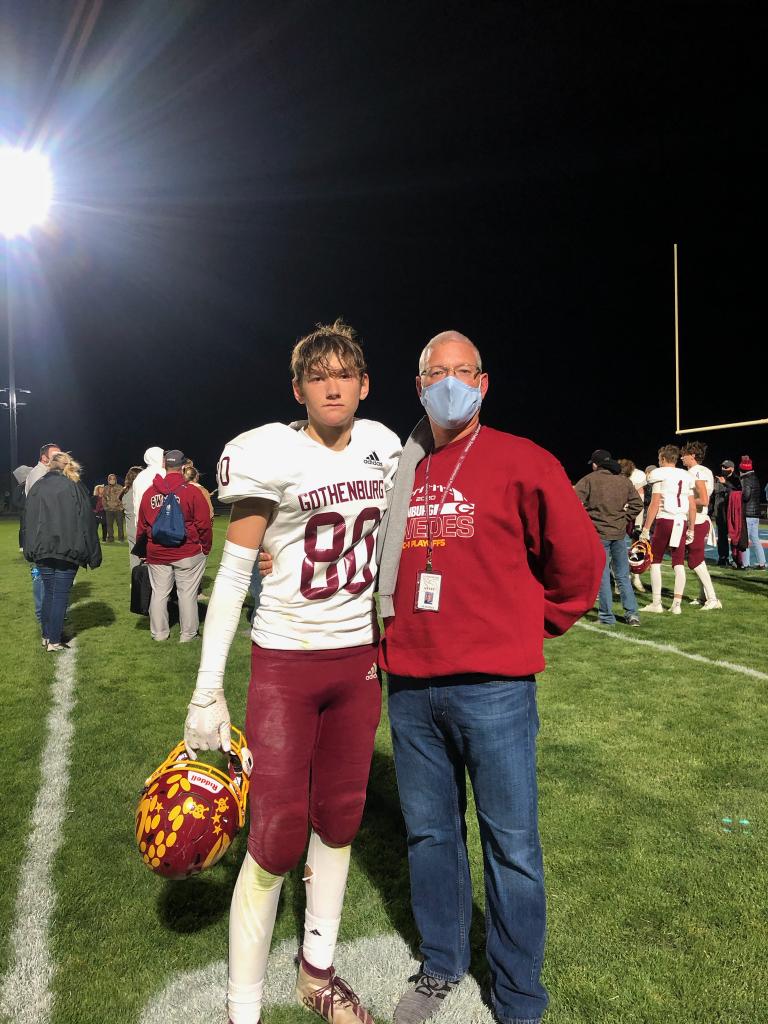 DrToddRhodes1's tweet photo. Proud of this kid and all our Swedes.  Tough loss but a heck of a season.  #SwedesLead https://t.co/6MDjkpGRWx