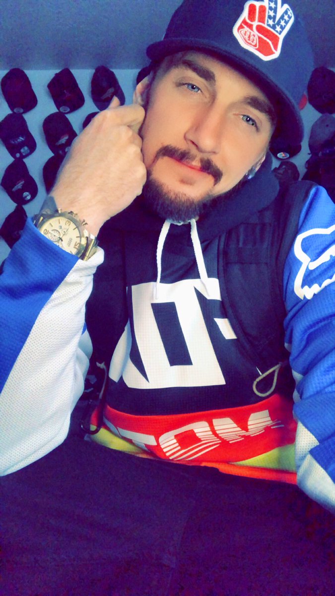 DillonL1992's tweet photo. It’s the little Things in life that make memories, so never Regret the little things that made you smile those are the best memories...☺️ https://t.co/PehOI6lmzt