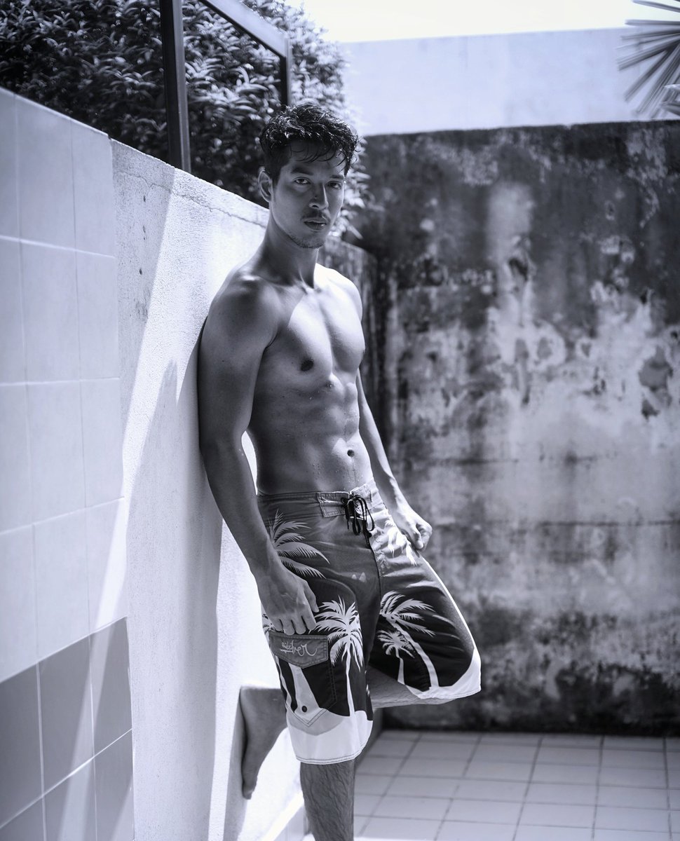 Feifeilaaa's tweet photo. Your imagination is my key to success.
-
-
-
-
#modeling #model #malaysiamodel #job #runway #photoshoot #talent #usher #freelance #menmodel #swimmodel #fitmalaysia #fitmodel #menswimwear #sixpacktalent #modellelaki #menmodel #fedz #nevergiveup #retweet https://t.co/NHS3rSPj96