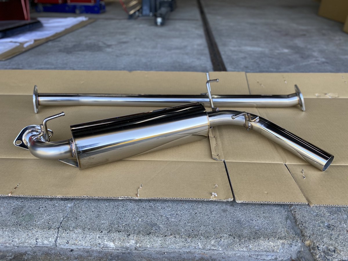 RAVISH MOTOR WORKS　NAロードスター用マフラー RAVISHマフラー for NAロードスター 入荷致しました✨