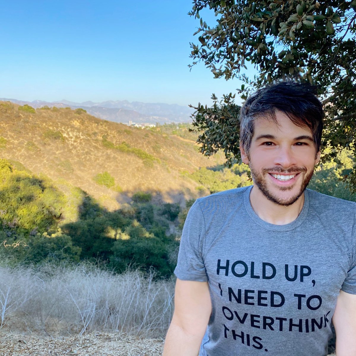 Friday hike... #JoshSabarra #Friday #TGIF #weekend #hike #walk #trail https://t.co/B7hsNYqLrS