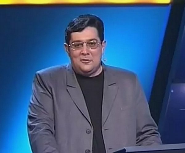 петр кулешов. петр кулешов. петр кулешов нтв. ведущий программы своя игра. кулешов пётр борисович.