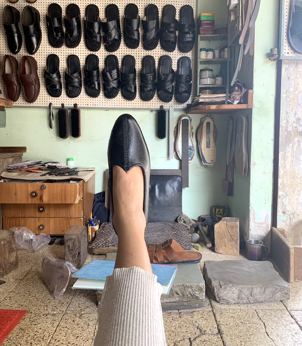 darshanondesign's tweet photo. ‘Design’ formally must have come later in India but I believe that it always existed in our culture, ecosystems, lifestyle in the most integrated forms. ‘Mochi’- example of customization for masses. Perfect fit, long lasting, affordable bespoke footwear #designfulindia #tweetbit https://t.co/W5pS2TgsC2
