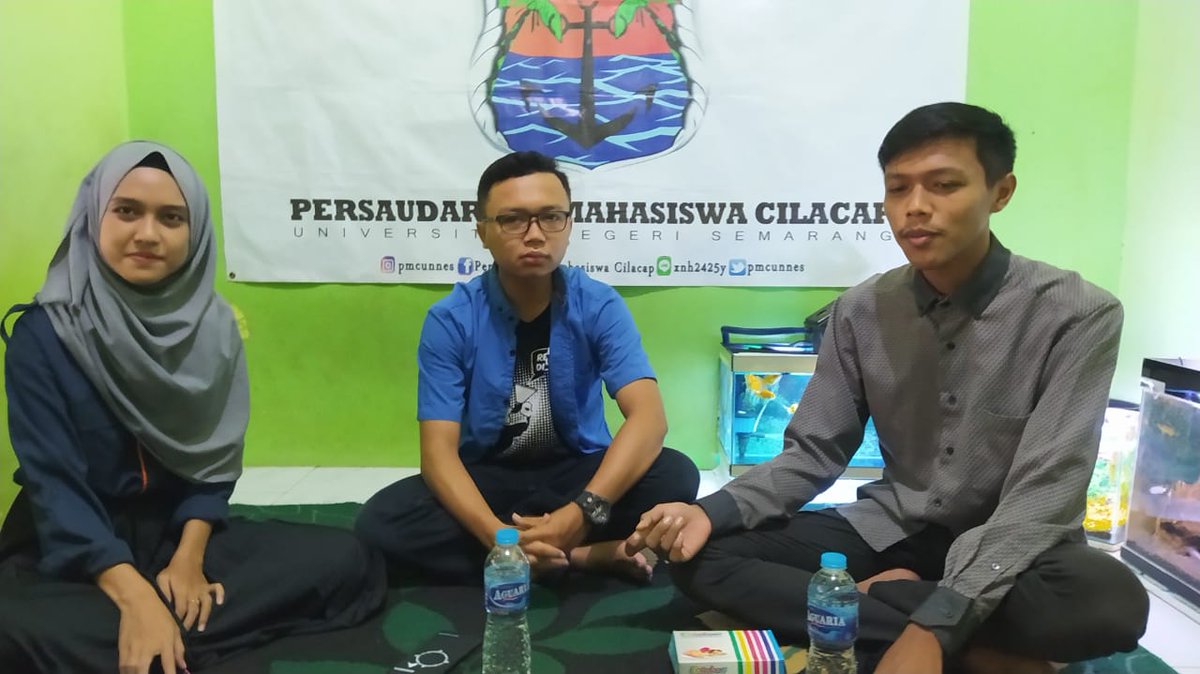 pmcunnes's tweet photo. [Dokumentasi kegiatan Webinar PMC Unnes 2020]

Terimakasih kepada semuanya yang telah berpartisipasi dalam kegiatan ini, sampai jumpa kembali di kegiatan dan pertemuan berikutnya

Find us on:
Ig/tw: @pmcunnes 
Fb: Persaudaraan Mahasiswa Cilacap

#pmcunnes
#Webinar
#WebinarPMC https://t.co/oBx3KoVNtL