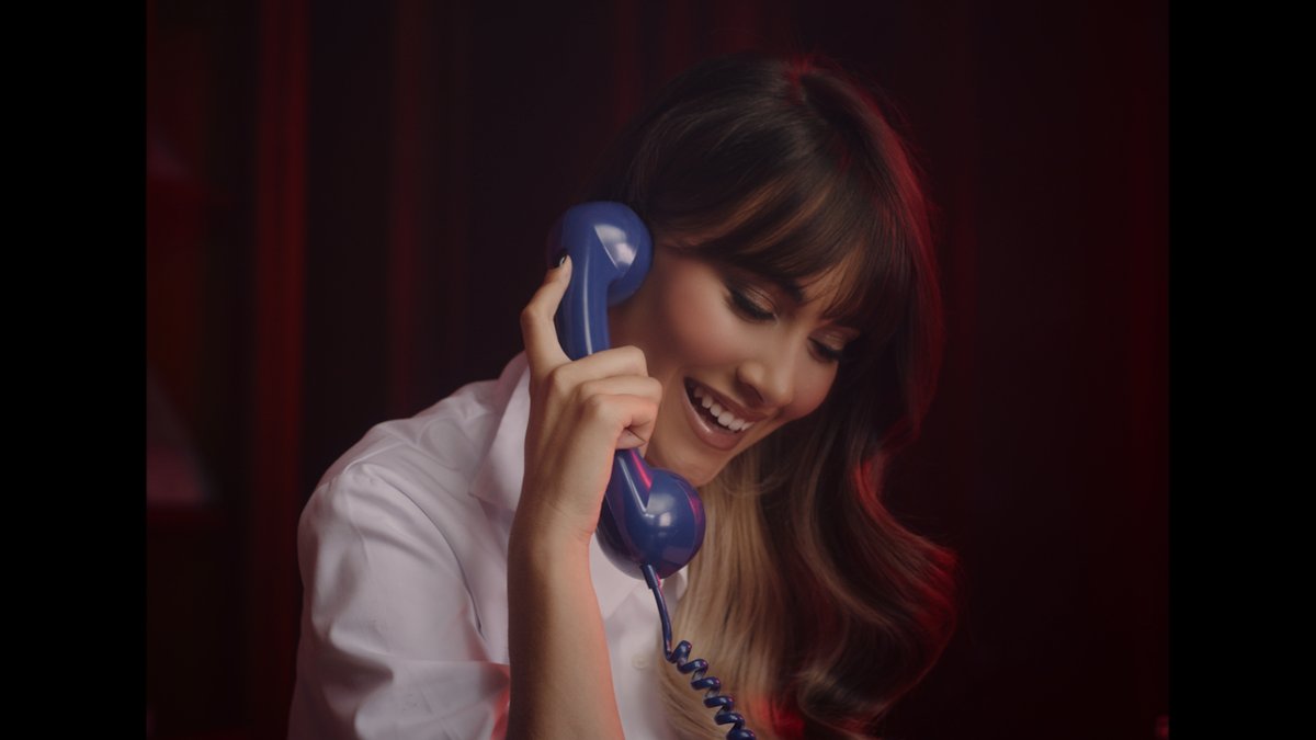 AvaContent's tweet photo. ¿Quién mejor que la talentosa e icónica @Aitanax para ser una de las voces del nuevo éxito mundial? ❤️ Descúbrelo ya en nuestras redes sociales.
#DannaPaola #aitana #luisasonza #frienddesemana
#UniversalMusicMexico https://t.co/6VqA1X83Zy