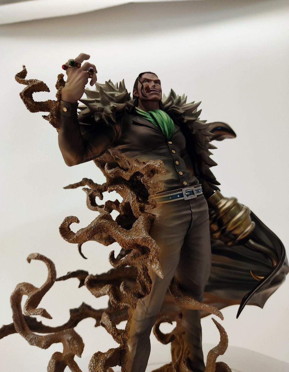 熱販売 ワンピース フィギュア Pop Maximum クロコダイル キャラクターグッズ Ferrianiejamal Com Br