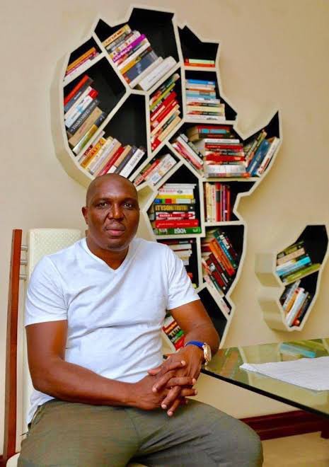 IamMzilikazi's tweet photo. "In the old days, slaves were killed for reading, nowadays some people can't even read know the difference between truth and malicious gossip presented as the truth." ~ Mzilikazi wa Afrika #WakeUpEverybody ✊🏿 https://t.co/OrC12roSiI