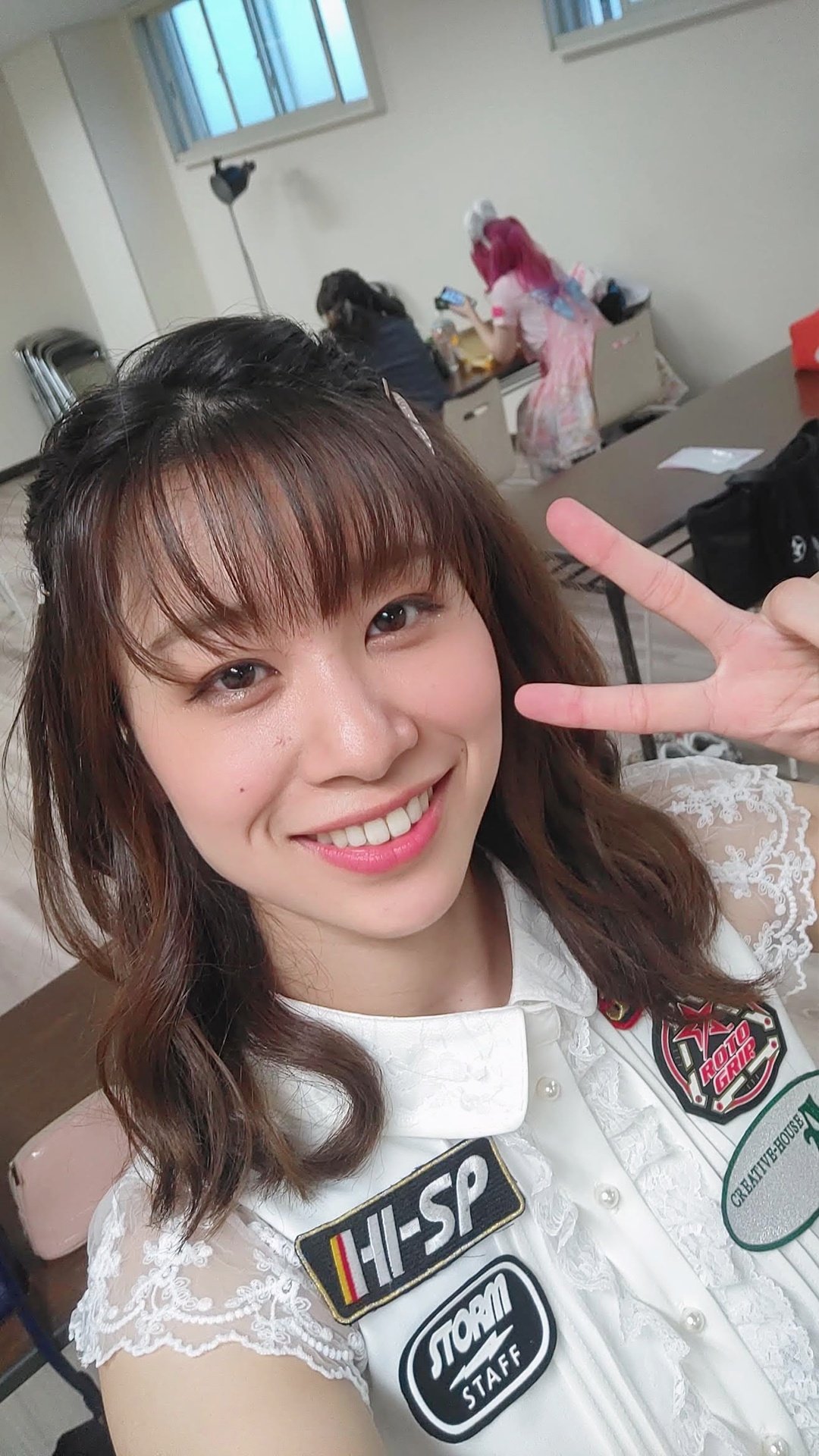 大仲純怜 プロボウラー 今日の23時から放送されるpリーグで投球します 今回はいつもと違う雰囲気の衣装に挑戦してみました 観戦して頂けたら嬉しいです ボウリング Bs日テレ Pleague Pリーグ T Co Nxgpg5h5kx Twitter