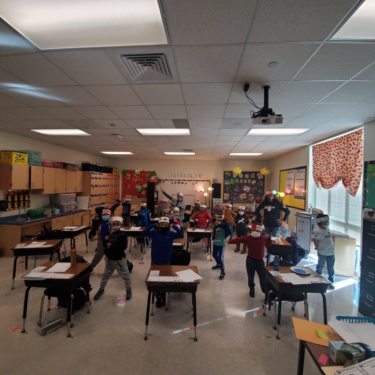 silvia martinez tweet media