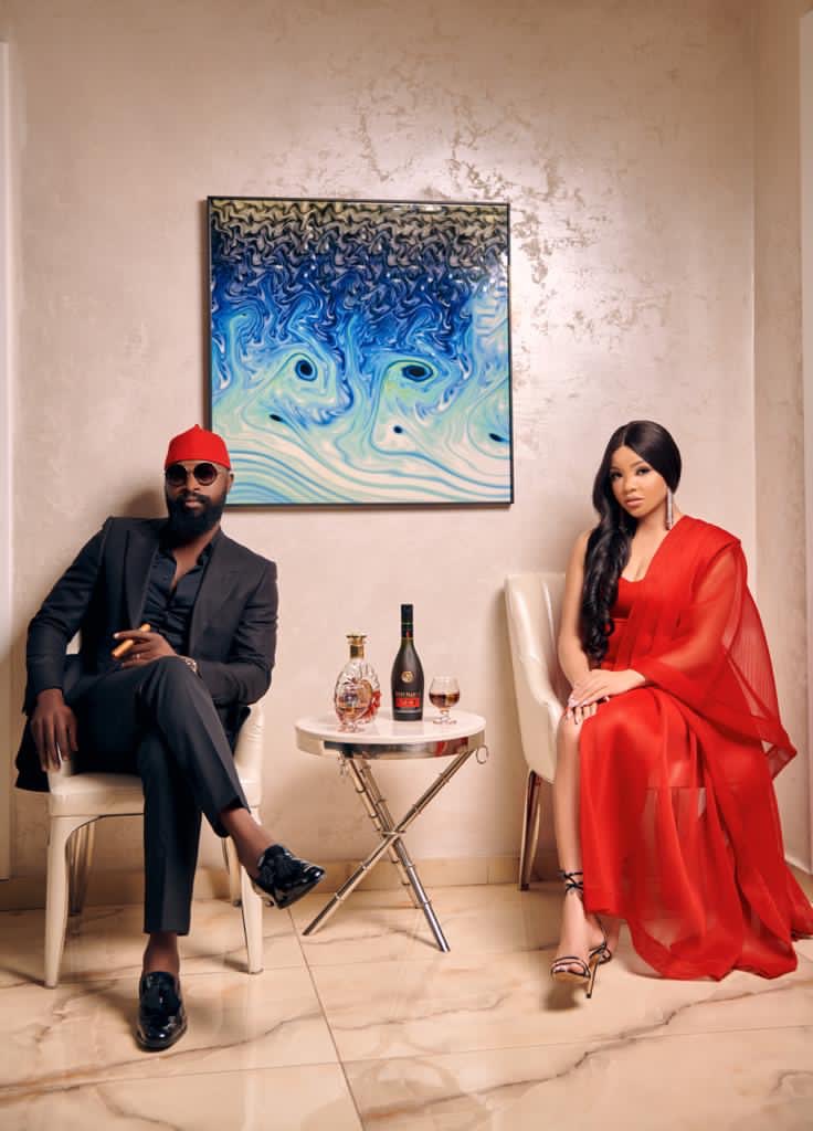 nengiofficial's tweet photo. Gold in my cognac🥂 ! Drinking to the good life ahead 🙂. 
My newest family @RemymartinNG  ❤️

#NengiXRemymartin https://t.co/AzW5Brj7f5
