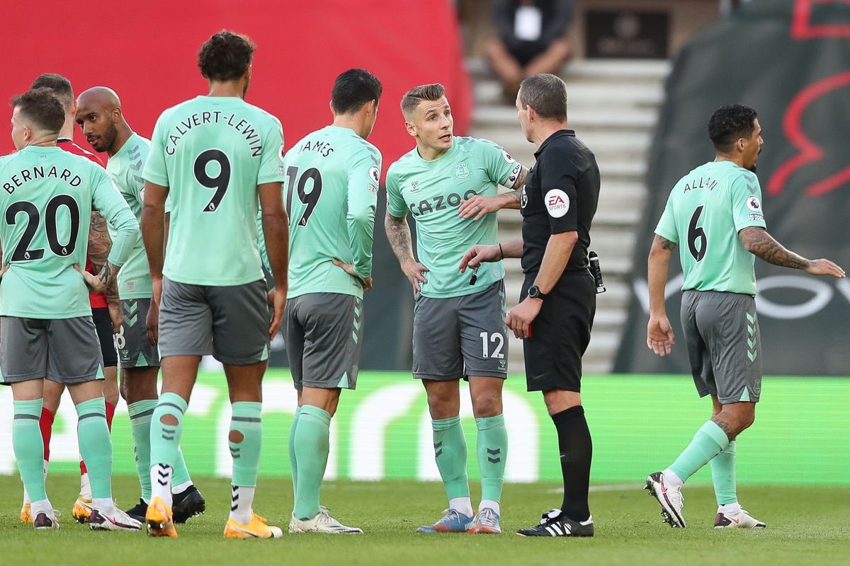 🚨 NEW EPISODE 🚨 

In this episode we discuss:

•Everton’s first defeat of the season
•City’s draw with West Ham
•Gareth Southgate 
•This weekends games

Available on all podcast apps