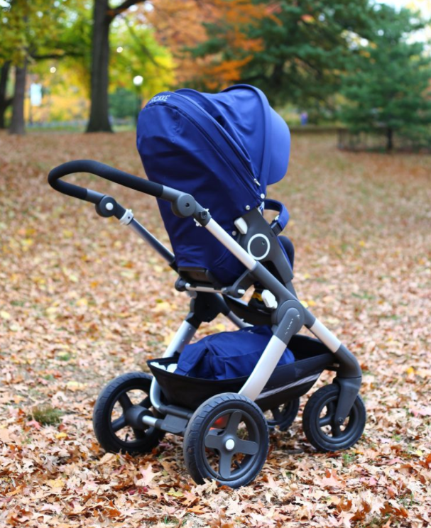 Reusing Classical Chinese characters for modern concepts avoids the need to constantly create new characters, e.g. the ancient character for “chariot” 车 has been repurposed to refer to “vehicle.”train: “fire vehicle” 火车car: “gas vehicle” 汽车stroller: “pushed vehicle” 推车