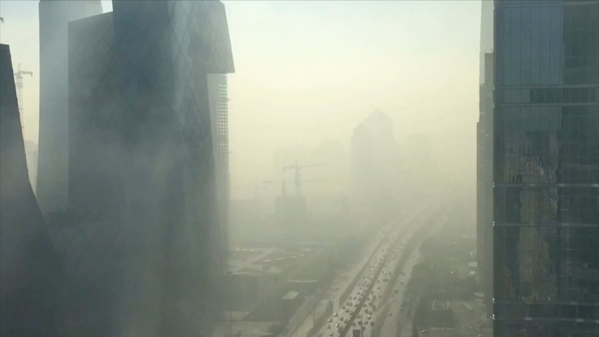 Chinese characters are indivisible units so words don’t “blend together,” unlike English, e.g. “sheep herder” blending over time to “shepherd,” or “smoke fog” blending to “smog.”For example, the characters for "chameleon" are frozen in place as “color-changing dragon” 变色龙.