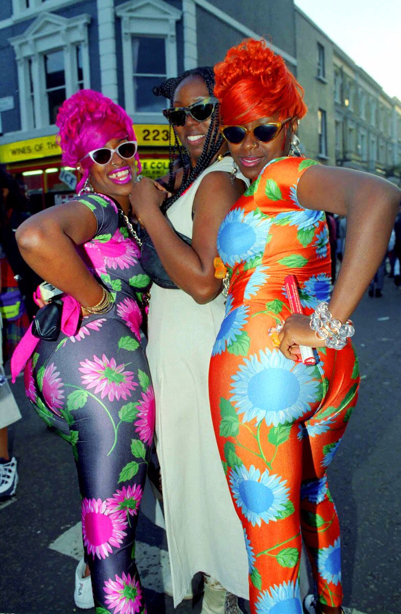 BlackBritishArc's tweet photo. Nottinghill Carnival . 2000s , London by Giles Moberly . https://t.co/S05m7CLqDd