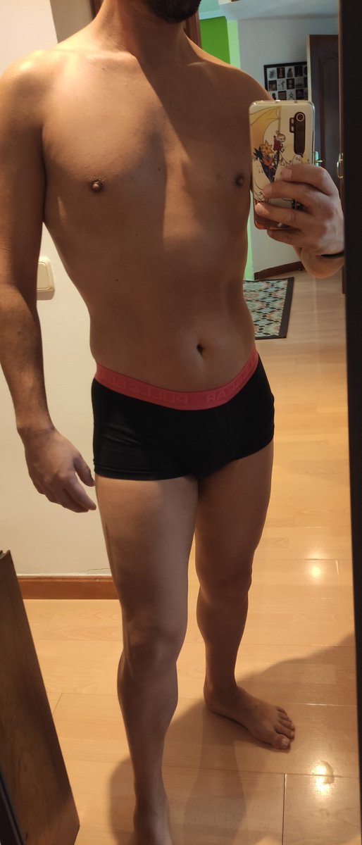 xxdye30's tweet photo. Cambiamos de modelo. ¿Qué tal los boxer? #menunderwear #boxers #gsy #gaymadrid https://t.co/LWTdNBPXo0
