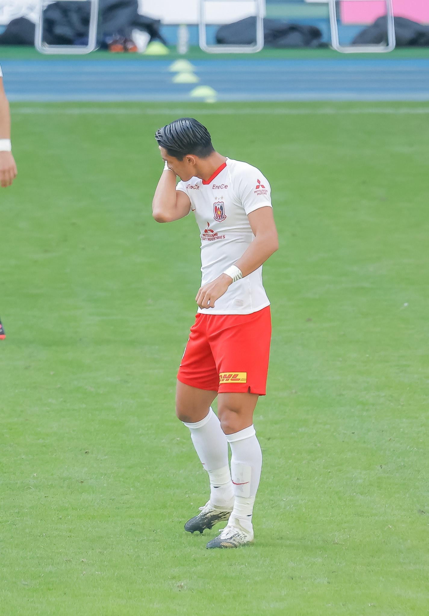 さかもん Pa Twitter 槙野智章選手のルーティーン撮りたかったので撮れて満足 大分トリニータ 浦和レッズ 槙野智章 T Co Khziiamkql Twitter
