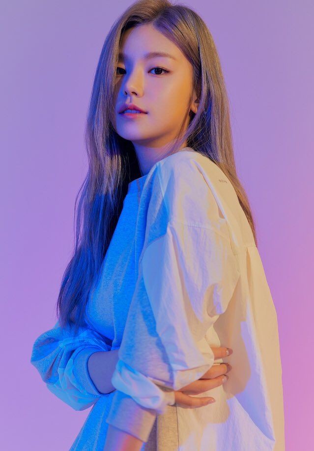 Hyvina•nay tweet media