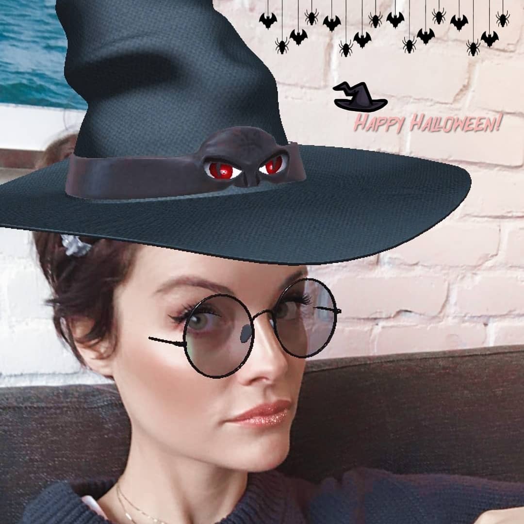 jaimie_br's tweet photo. 🎃 HAPPY HALLOWEEN GUYS 🎃 https://t.co/5dX1Jsdkk9