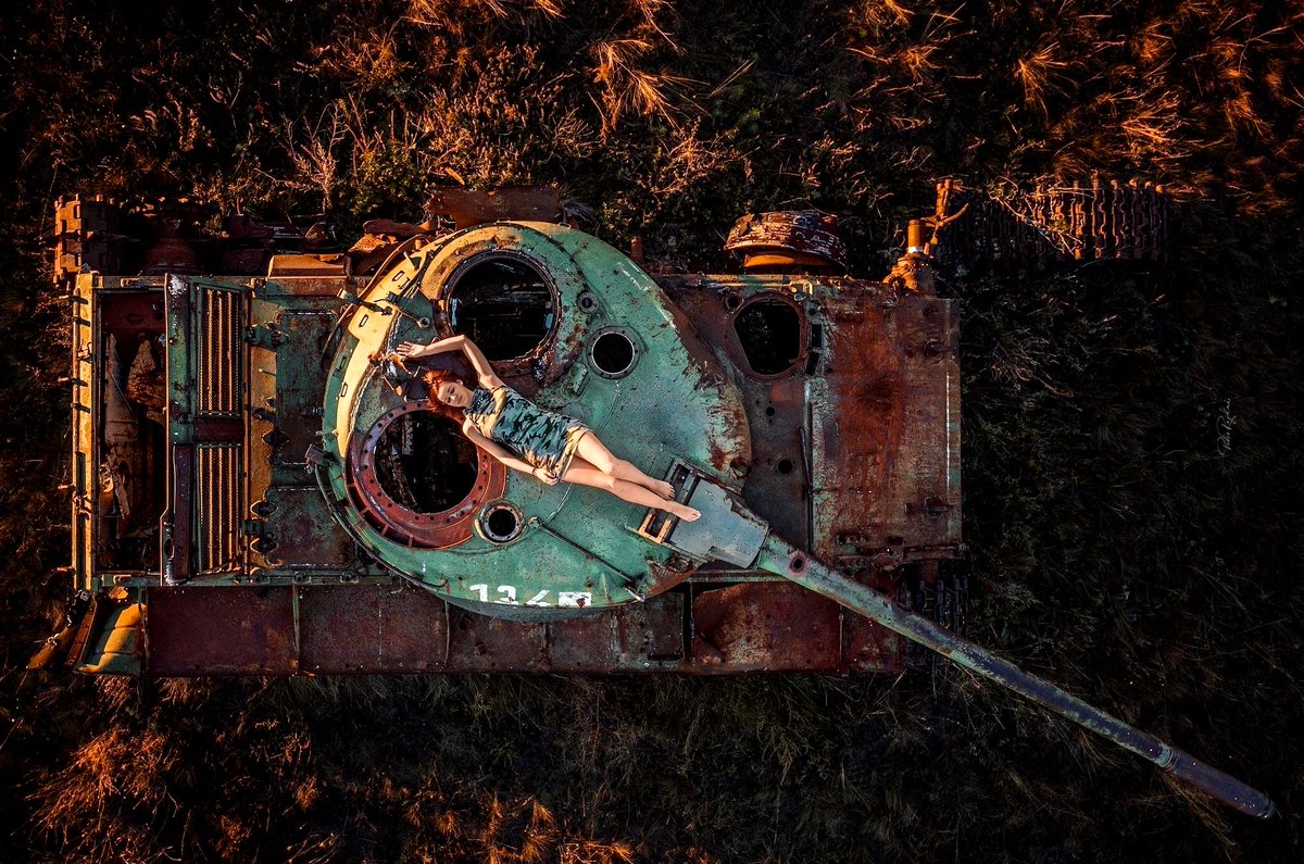 TheDeadDistrict's tweet photo. Identify the tank.
#Tank #Girls #TankGirls https://t.co/KhEvKBQcyB