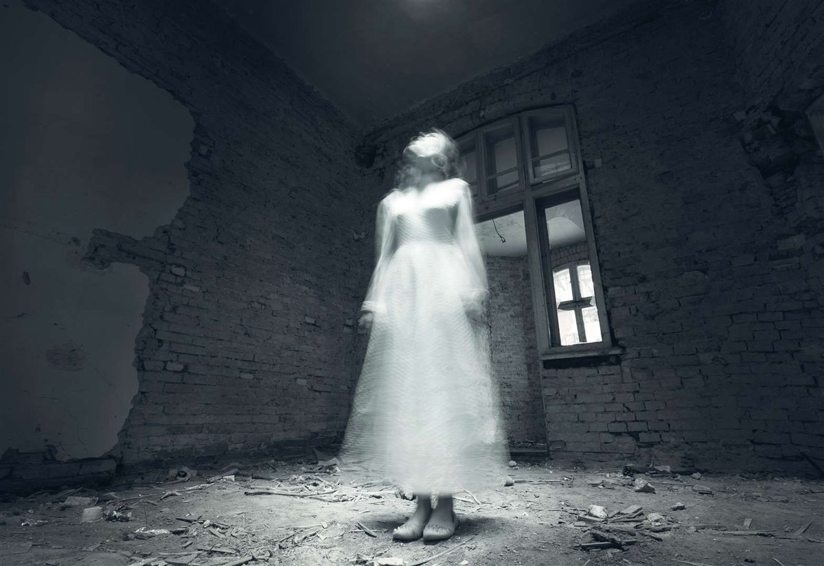 Happy #Halloween ghosts and ghouls! Check out this <a href="/CambridgeIndy/">Cambridge Independent</a> article with some of the most 'spooktacular' spots in #Cambridge! Have you ever seen or heard anything unexplainable? buff.ly/3e9dcyg